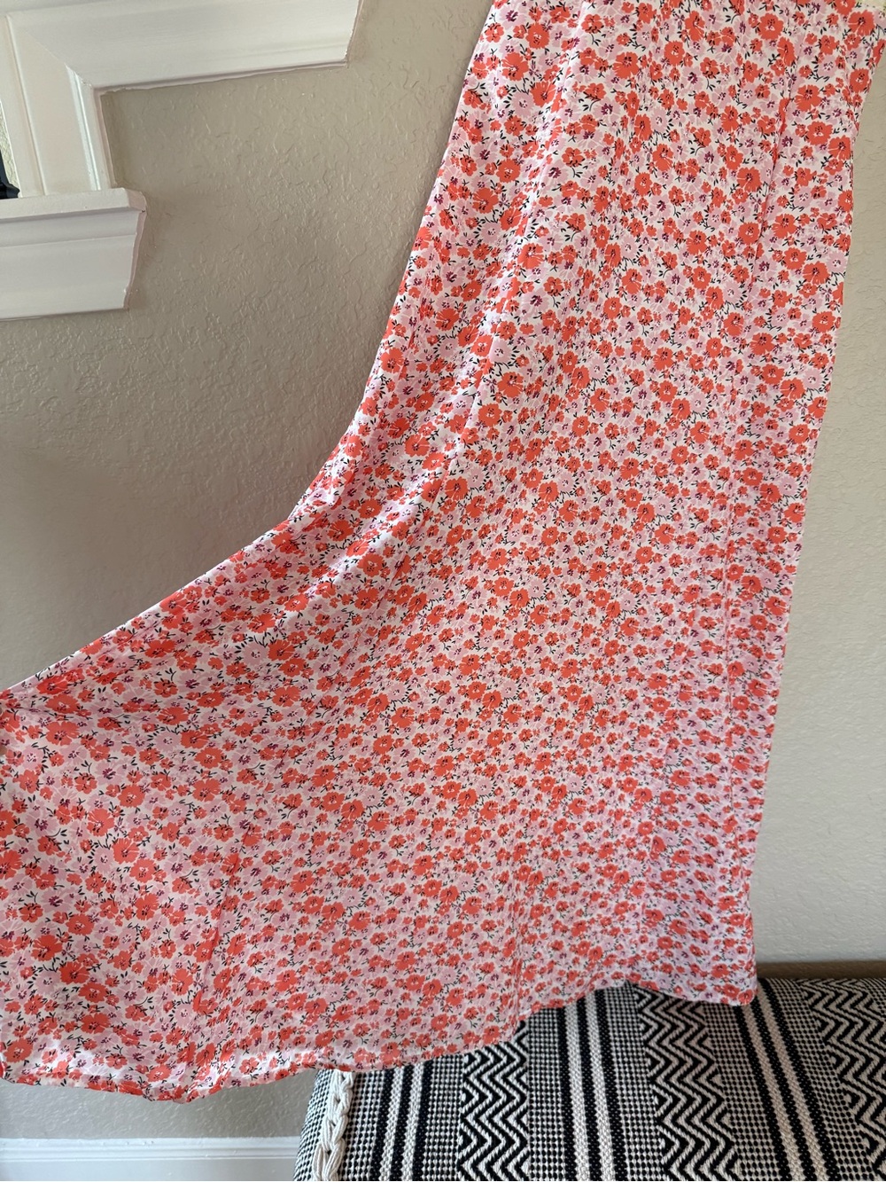 NWOT Floral V-Neck Maxi Dress (m) - Picture 5 of 7